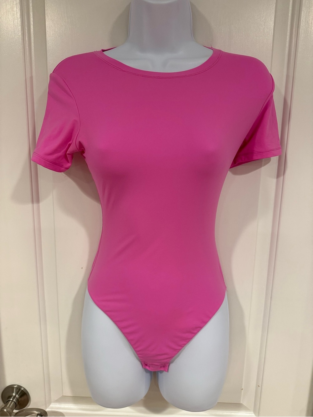 SKIMS Fits Everybody T-Shirt Bodysuit